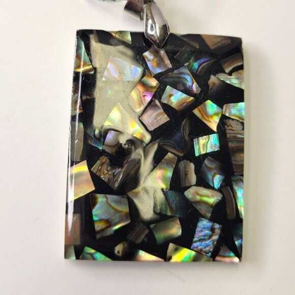 Genuine Abalone Shell Pendant Necklace Rectangular Abalone Pendant Short Chain - Picture 2 of 5